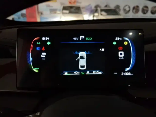 BYD Qin PLUS — Фото автомобиля 7