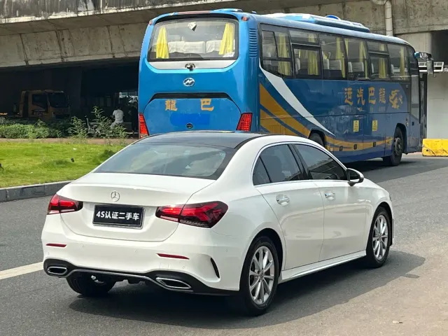 Mercedes-Benz A-Class — Фото автомобиля 5