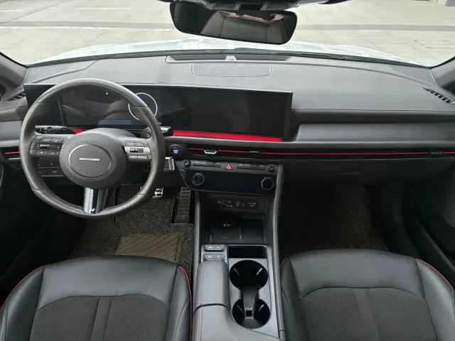 Hyundai Sonata — Фото автомобиля 12