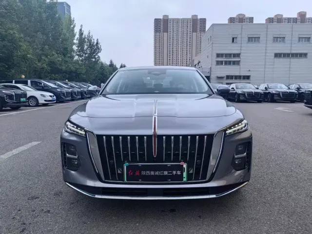 Hongqi H5 PHEV — Фото автомобиля 2