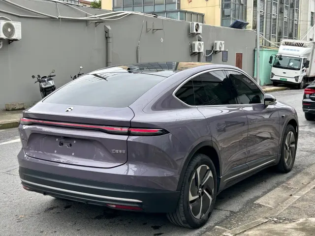 Nio EC6 — Фото автомобиля 5
