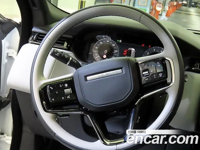 Land Rover Range Rover Velar — Фото автомобиля 8