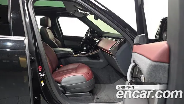 Land Rover Range Rover Sport — Фото автомобиля 11