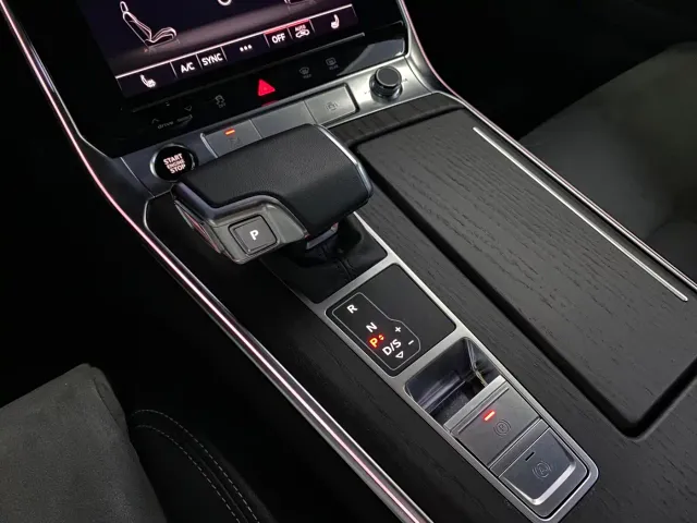 Audi A6L — Фото автомобиля 9