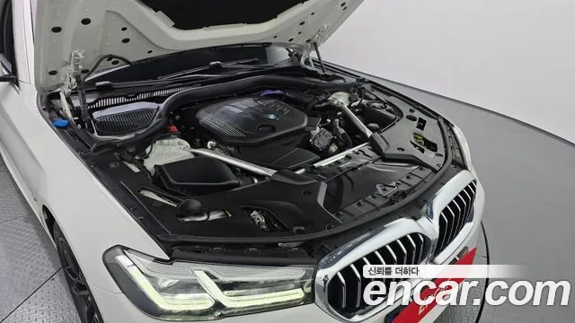 BMW 5-Series 5 серия (G30) 523d xDrive M Sport — Фото автомобиля 6