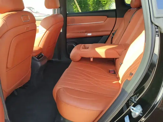 Changan Qiyuan Q07 — Фото автомобиля 16