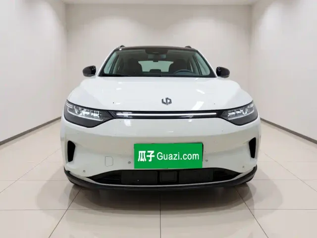 Leapmotor C11 — Фото автомобиля 2