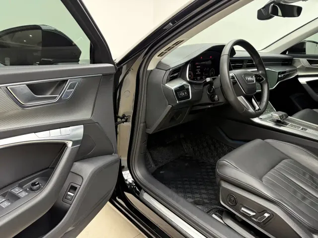 Audi A6L — Фото автомобиля 13