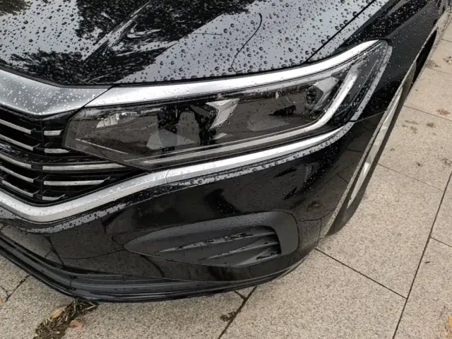 Volkswagen Passat — Фото автомобиля 23