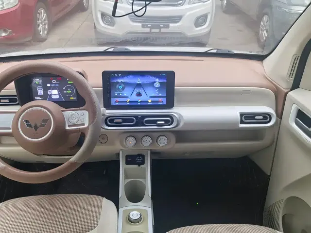 Wuling Hongguang Mini EV — Фото автомобиля 5