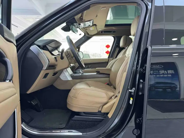 Land Rover Range Rover — Фото автомобиля 4