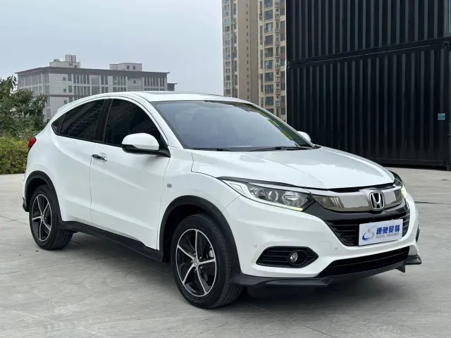 Honda Vezel — Фото автомобиля 3