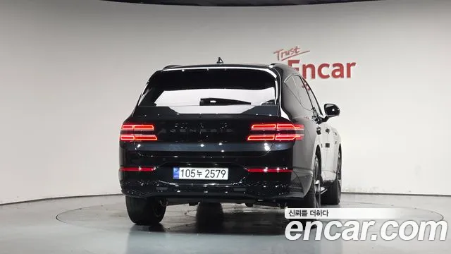 Фотография автомобиля — Genesis GV80 3.5T Бензин AWD