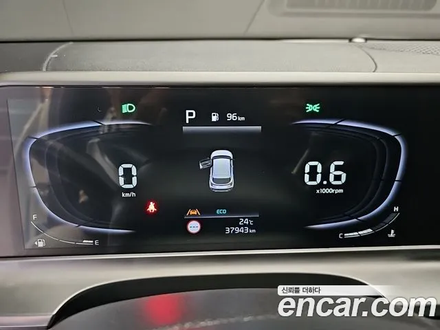 Kia Seltos New — Фото автомобиля 8