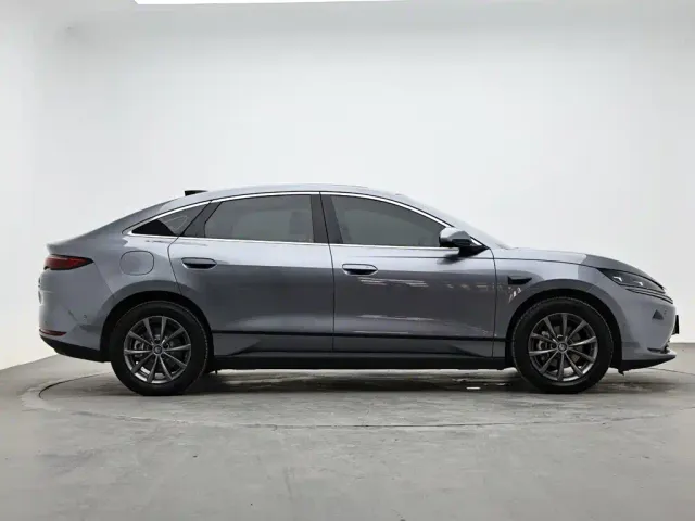 BYD Qin L — Фото автомобиля 5