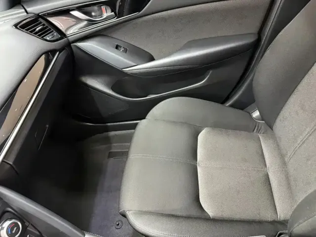 Mazda CX-4 — Фото автомобиля 13