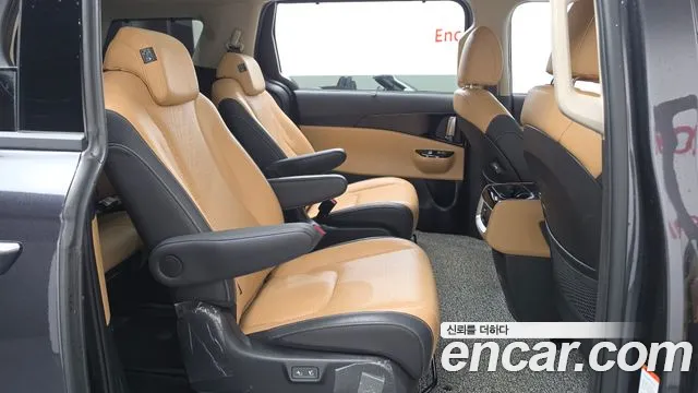 Kia Carnival 4th Gen — Фото автомобиля 17