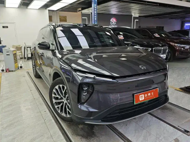 Nio ES6 — Фото автомобиля 2