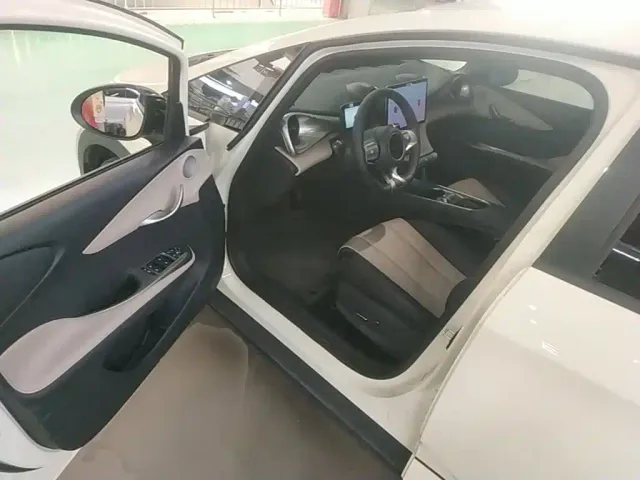 BYD Dolphin — Фото автомобиля 15