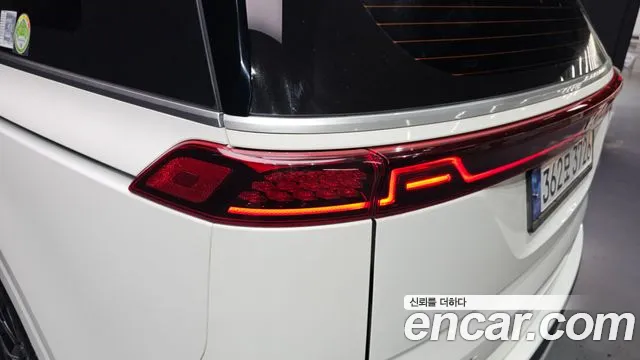 Kia Canival Carnival 4 поколение 9 мест Prestige — Фото автомобиля 20