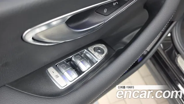 Mercedes-Benz E-Class W213 — Фото автомобиля 30