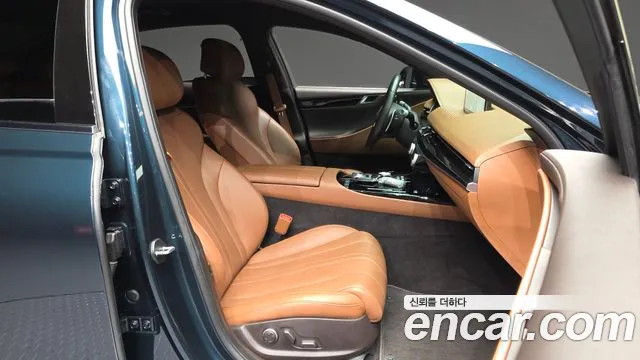 Genesis G80 Бензин 2.5 турбо AWD — Фото автомобиля 11