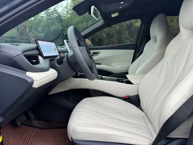 BYD Seal 06 GT — Фото автомобиля 4