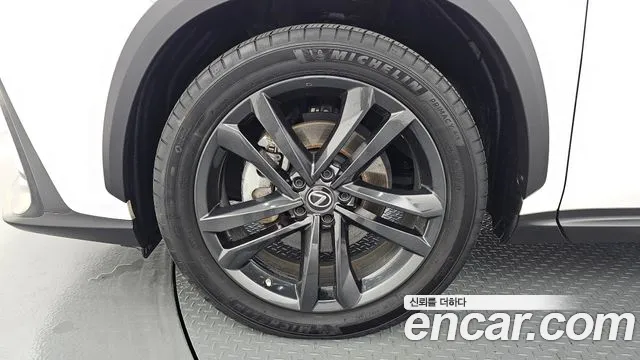 Lexus NX 2nd Gen — Фото автомобиля 5