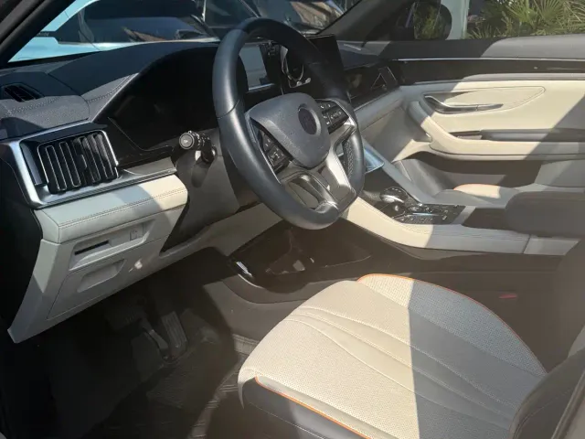 BYD Song PLUS — Фото автомобиля 10