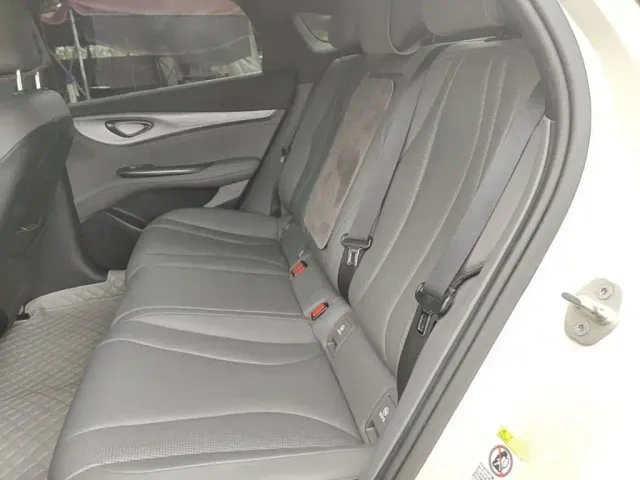 BYD Seal — Фото автомобиля 16