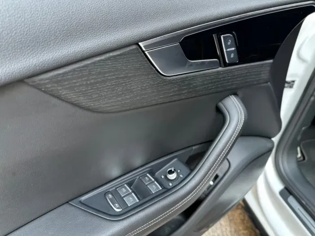 Audi A4L — Фото автомобиля 5
