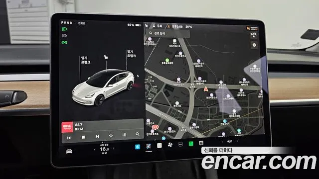 Tesla Model 3 — Фото автомобиля 13