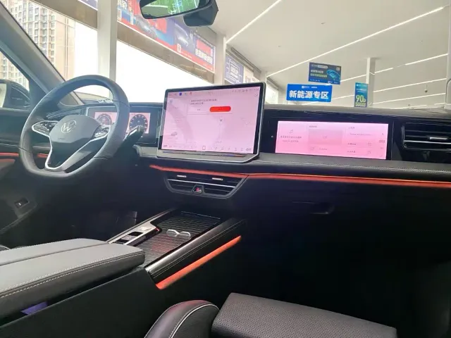 Volkswagen Magotan 2024 380TSI DSG Luxury Edition (Daimai Package) — Фото автомобиля 4