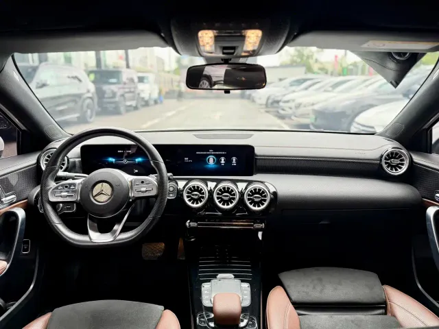 Mercedes-Benz A-Class — Фото автомобиля 20