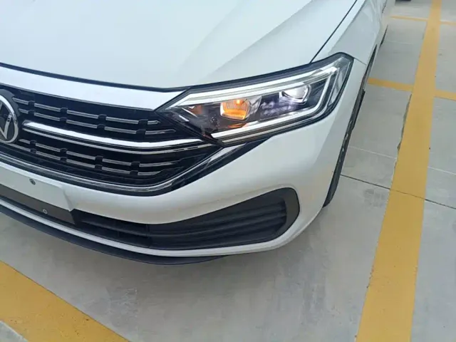 Volkswagen Sagitar — Фото автомобиля 23