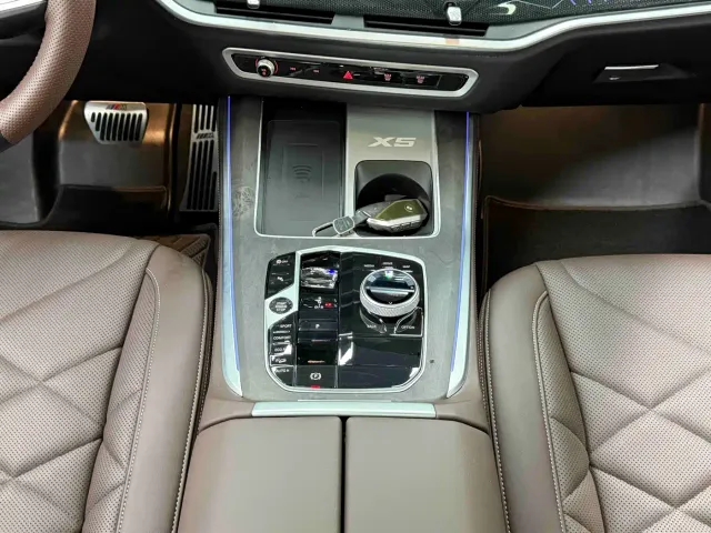 BMW X5 — Фото автомобиля 23