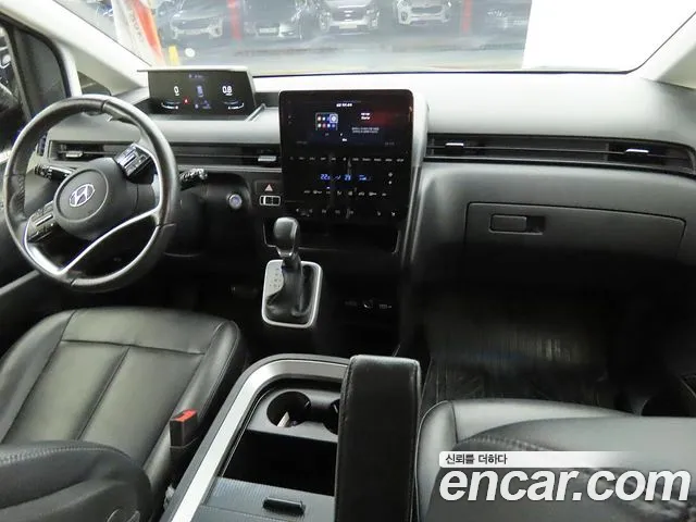 Hyundai Staria Staria Карго 5 мест — Фото автомобиля 5