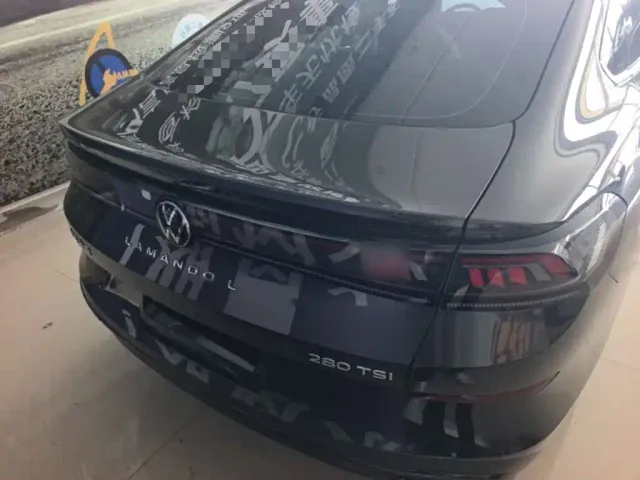 Volkswagen Lamando — Фото автомобиля 5