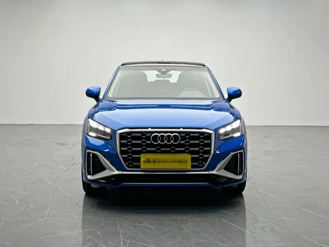 Audi Q2L — Фото автомобиля 2