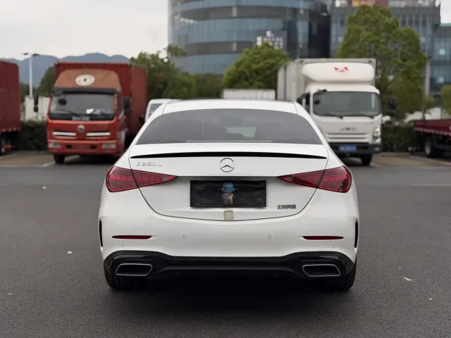 Mercedes-Benz C-Class — Фото автомобиля 15