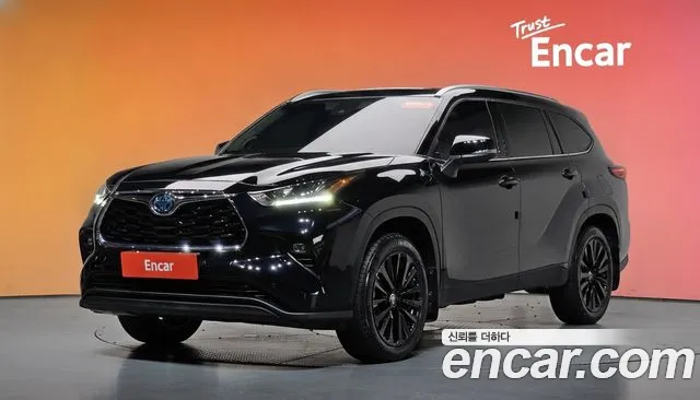 Фотография автомобиля — Toyota Highlander