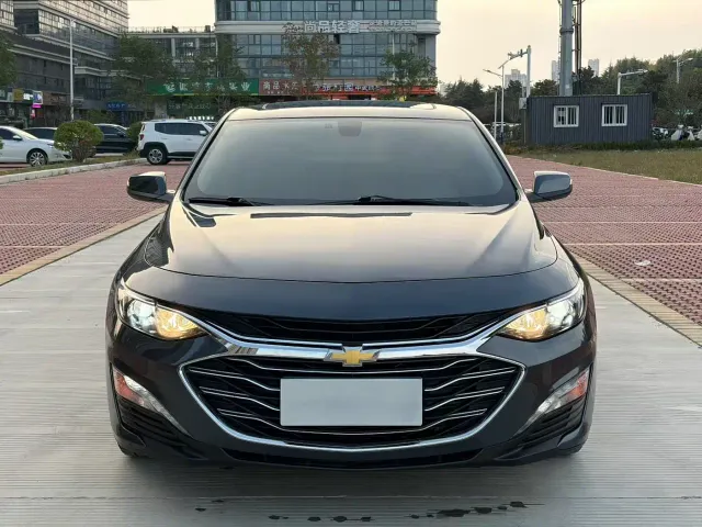 Chevrolet Malibu XL — Фото автомобиля 2