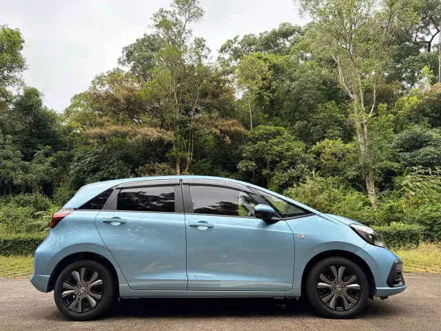 Honda Fit — Фото автомобиля 6