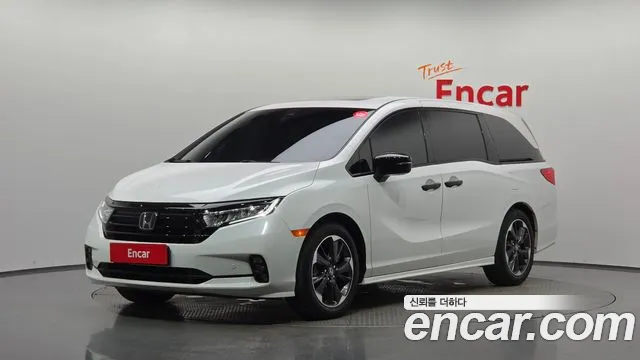 Honda Odyssey — Фото автомобиля 6