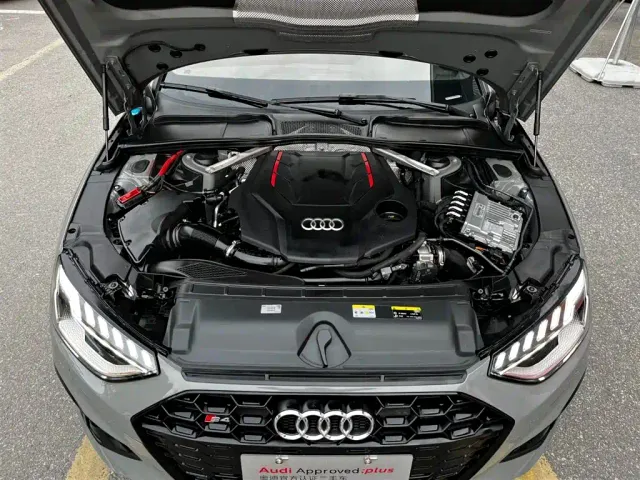 Audi S4 — Фото автомобиля 8