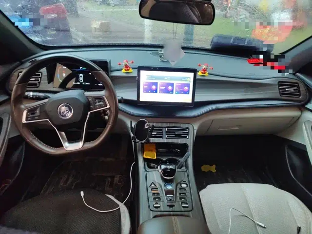 BYD Qin PLUS — Фото автомобиля 5