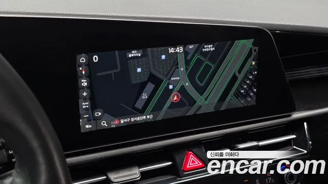 Kia Niro — Фото автомобиля 18
