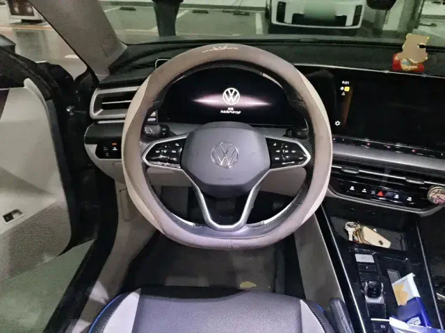 Volkswagen Lamando — Фото автомобиля 11