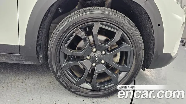 Kia Seltos Новый Seltos Бензин 2.0 4WD — Фото автомобиля 2