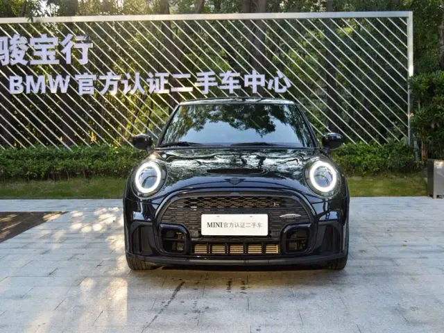 MINI Hatch — Фото автомобиля 2